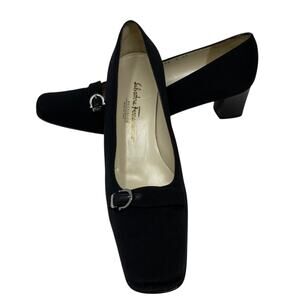 Salvatore Ferragamo Boutique Women’s Size 9AA Black Fabric Pump Stacked Heel